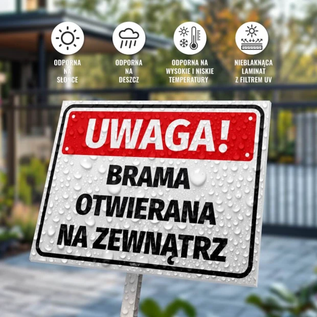 Warning sign: Gate opens outward - Graphic design. Red text on a white background with water droplets.