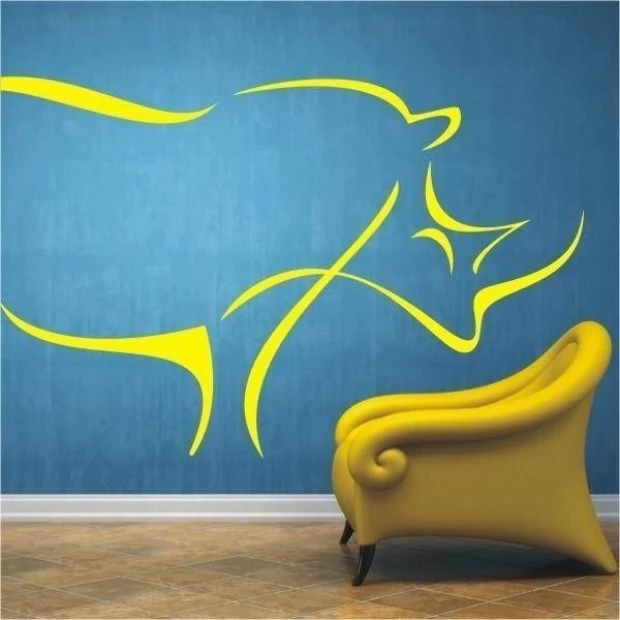 Dynamic rhino painting template in vibrant yellow, perfect for modern interiors.