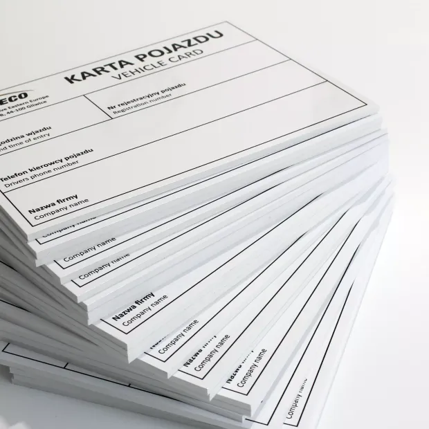 A4 whiteboard - Graphic design. Simple rectangular shape with a white background and black lines.
