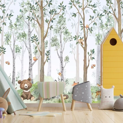 Kids\' wallpaper Forest, cute animals 0525 DW - Brightly colored walls, wooden decor in a children\'s room.