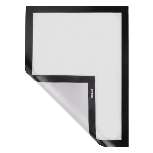 A5 magnetic frame - Graphic design. Clear sleeve with a black frame and rounded corners.