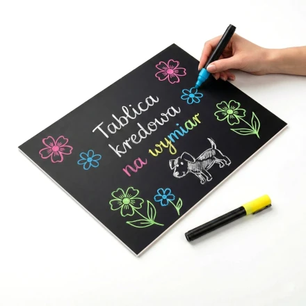 Chalkboard for chalk markers of any size