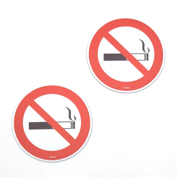 Magnet: No E-Cigarettes, Prohibition Symbol