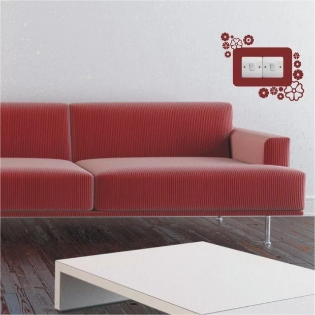 Painting template contact 1118 - Living room setup. Red sofa against a light wall with graphic elements around.