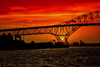Wallpaper red sunset over the fp 5595 bridge