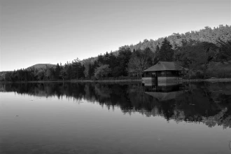 Wallpaper House On The Lake Fp 4520